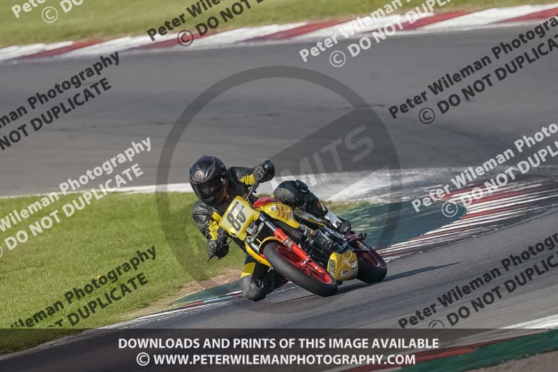 donington no limits trackday;donington park photographs;donington trackday photographs;no limits trackdays;peter wileman photography;trackday digital images;trackday photos